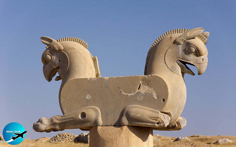 Achaemenid griffin statue