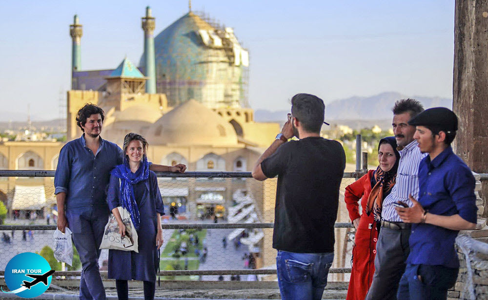 you can get acquainted with the most important cities  and historical monuments of Iran