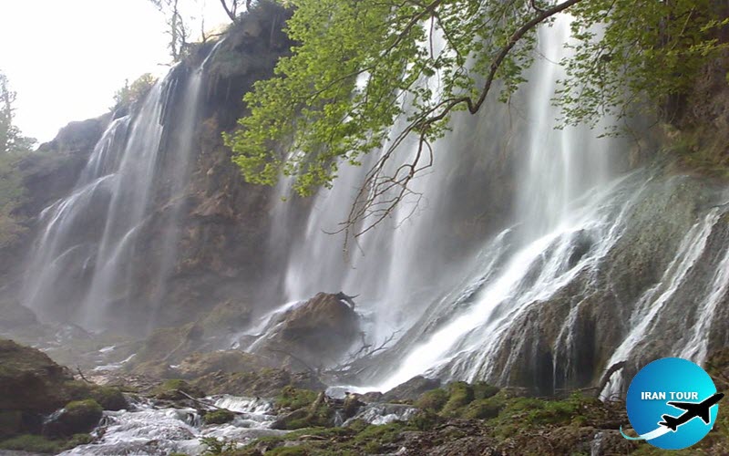 Zard Limeh (Boieneh) Waterfall